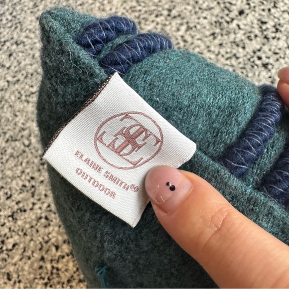 Elaine Smith Outdoor Ripple Deep Sea Outdoor Pillow - Picture 4 of 5